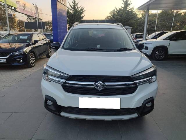 https://images10.gaadi.com/usedcar_image/4351332/original/processed_f8152986ace45849279675e6e1f4cc70.jpg?imwidth=6400