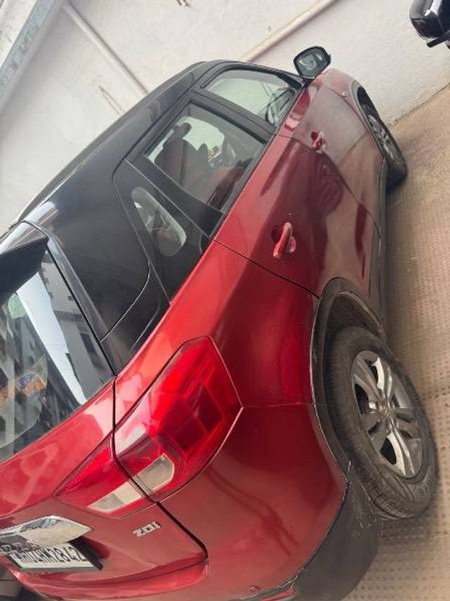 https://images10.gaadi.com/usedcar_image/4351368/original/06472f2d0b4f1e288f2ed3137d2f4739.jpeg?imwidth=6401