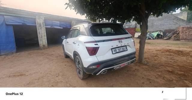 https://images10.gaadi.com/usedcar_image/4351429/original/processed_ddb6cb9e-cf76-4620-870a-cc719b6a1317.jpg?imwidth=6401