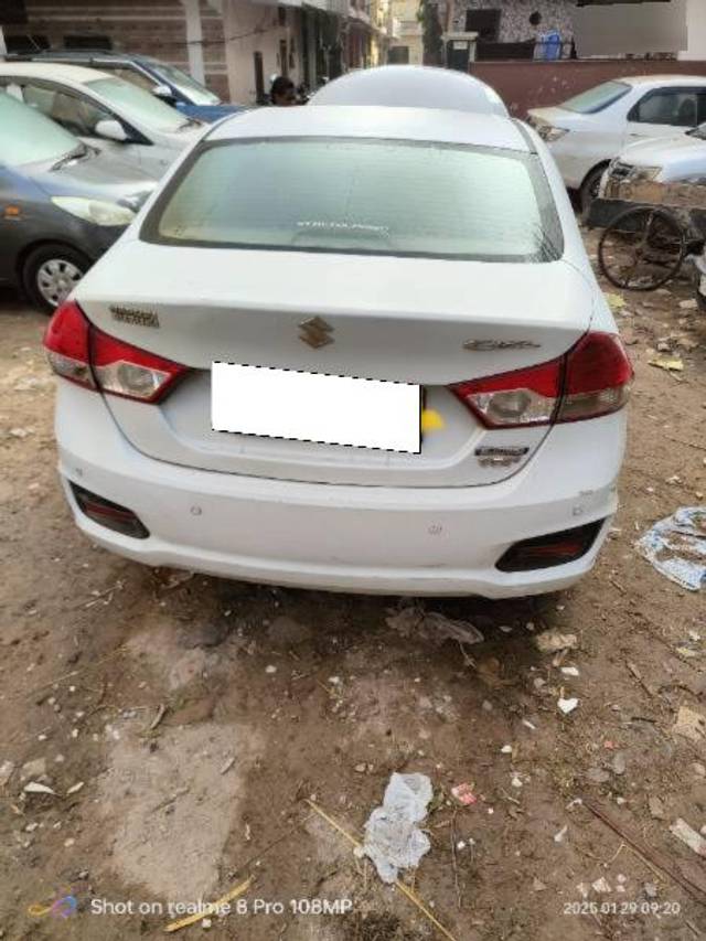 https://images10.gaadi.com/usedcar_image/4351434/original/processed_0bf7b29d-1cfd-4fcd-8a2e-f1b3212ce7db.jpg?imwidth=6400