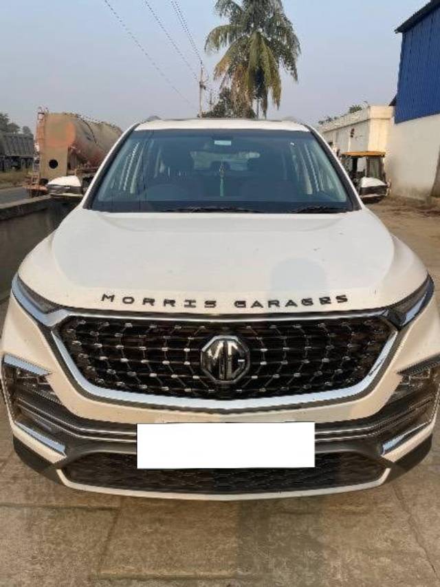 https://images10.gaadi.com/usedcar_image/4351798/original/processed_f12e6415-d67c-474b-a55e-a8c21af813b4.jpeg?imwidth=6400