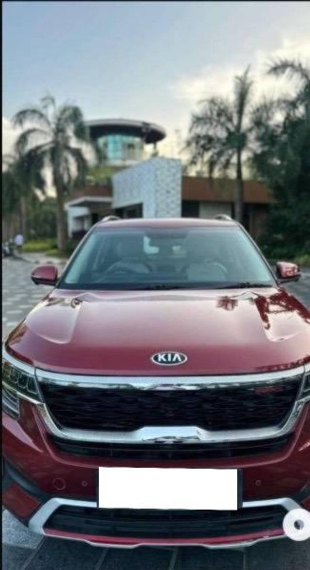 https://images10.gaadi.com/usedcar_image/4351806/original/processed_3ab66a99-d233-4a00-b033-9a675e78f51f.jpeg?imwidth=6400