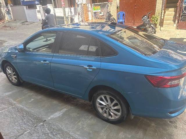 https://images10.gaadi.com/usedcar_image/4351857/original/aca30f983acf4ada9dbc8d4cdcdd1564.jpg?imwidth=6402