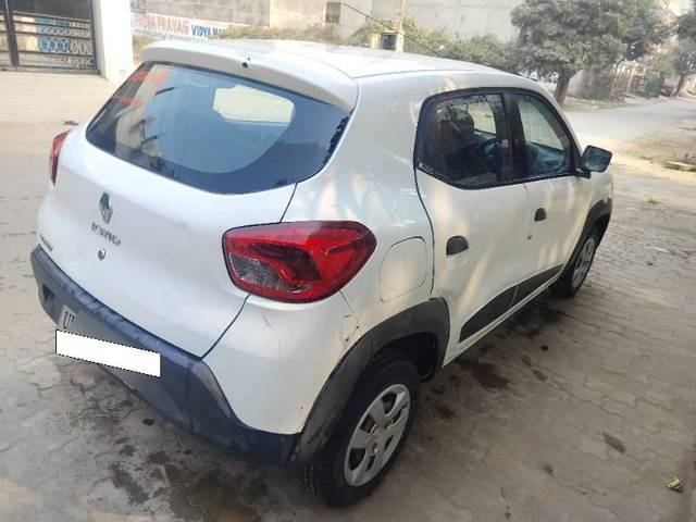 https://images10.gaadi.com/usedcar_image/4351867/original/processed_761d491c-bf04-4c9b-a457-d777cf64a3eb.jpg?imwidth=6401