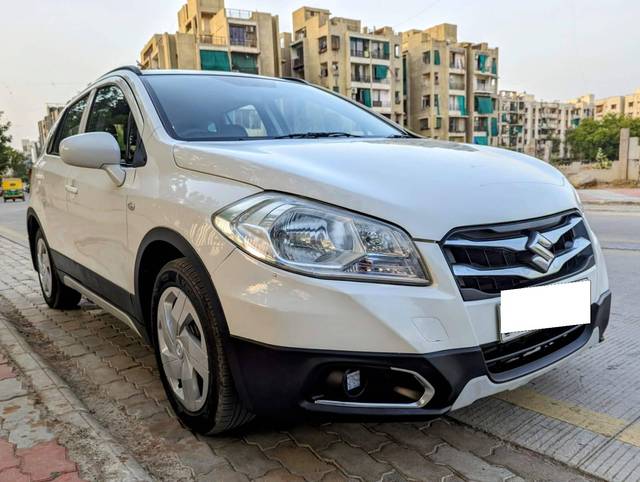 https://images10.gaadi.com/usedcar_image/4351875/original/processed_f99260c6da0b8cdd2424117ea0cf376b.jpg?imwidth=6400