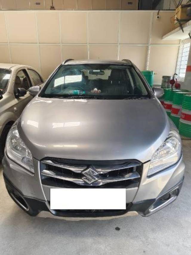 https://images10.gaadi.com/usedcar_image/4351928/original/a473b982cc2bccdbb4e10bb8bbc501a8.jpg?imwidth=6400