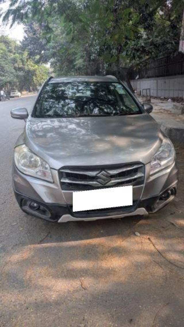 https://images10.gaadi.com/usedcar_image/4351995/original/1f47c08b1fa855d3b75541e88bf43030.jpg?imwidth=6402