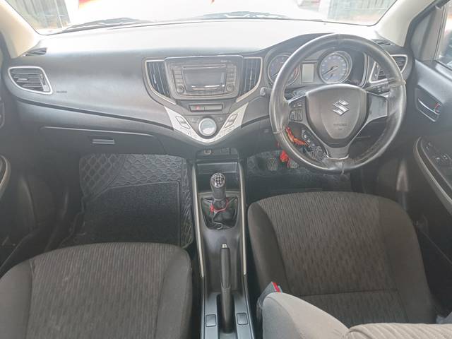 https://images10.gaadi.com/usedcar_image/4352092/original/f0abb1aace9ca35d2f7ea2d9dea94dc2.jpg?imwidth=6402