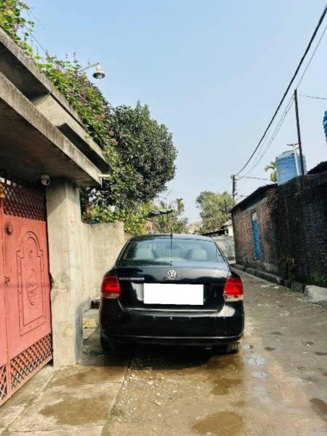 https://images10.gaadi.com/usedcar_image/4352164/original/processed_59ebf346-a6a4-4f72-b28d-584f86f6b3de.jpeg?imwidth=6401