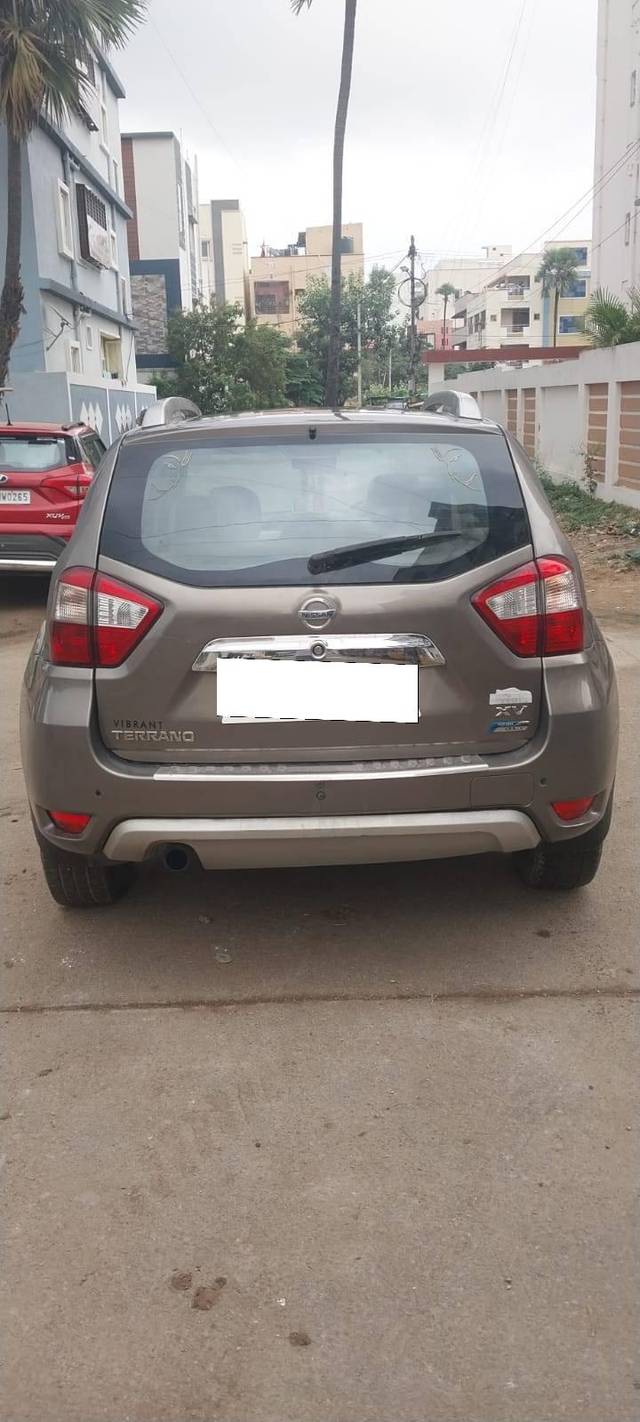 https://images10.gaadi.com/usedcar_image/4352169/original/processed_108b899b344ac355638530febad72dc1.jpg?imwidth=6402