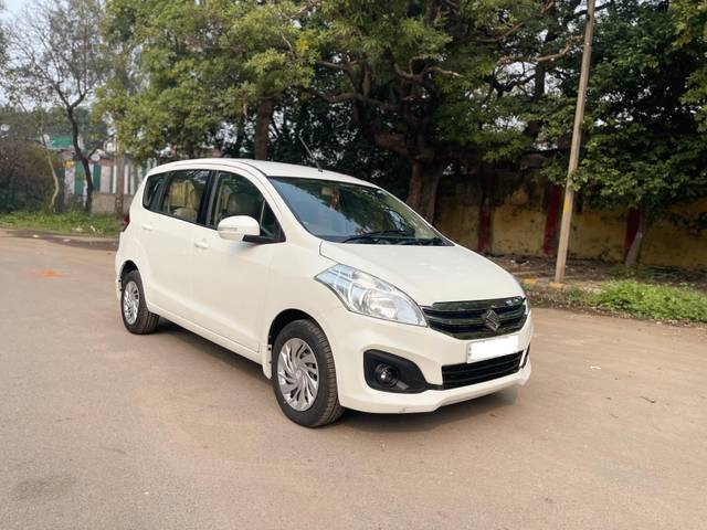 https://images10.gaadi.com/usedcar_image/4352222/original/ea2e6061c731bdd7756e8472c8c248b3.jpeg?imwidth=6400