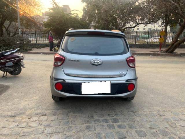 https://images10.gaadi.com/usedcar_image/4352268/original/22c5dc11b6e1ff6ddcfc8b968f201e81.jpeg?imwidth=6402