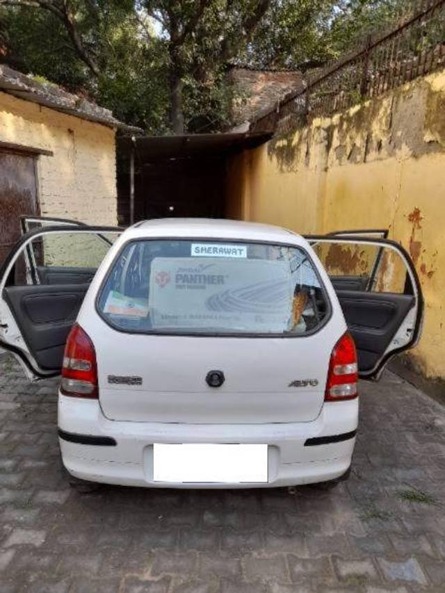 https://images10.gaadi.com/usedcar_image/4352270/original/15d4fd59323d4014a4ad20a2d63317ee.jpg?imwidth=6401