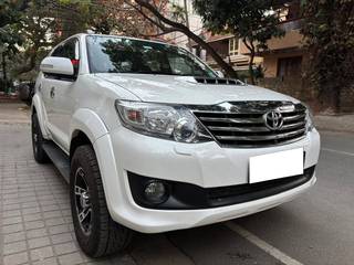 Toyota Fortuner 2011-2016 Toyota Fortuner 4x2 AT