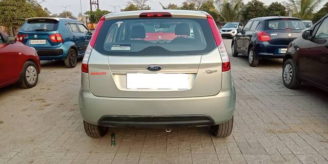 https://images10.gaadi.com/usedcar_image/4352302/original/processed_4249f755eca1e1356f90feebeec8378c.jpg?imwidth=6401