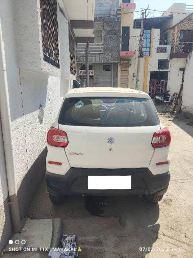 https://images10.gaadi.com/usedcar_image/4352324/original/processed_d9737bd4-8802-41be-9a4b-f2b1da129439.jpg?imwidth=6401