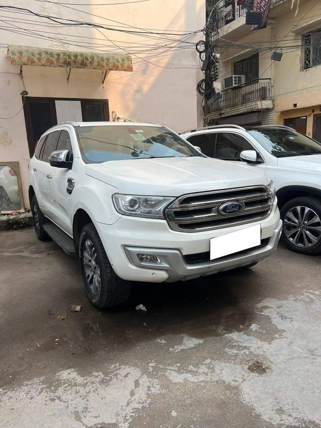 https://images10.gaadi.com/usedcar_image/4352361/original/processed_44f7a1d8fd67d5fccf785b1c7c992ebd.jpg?imwidth=6400