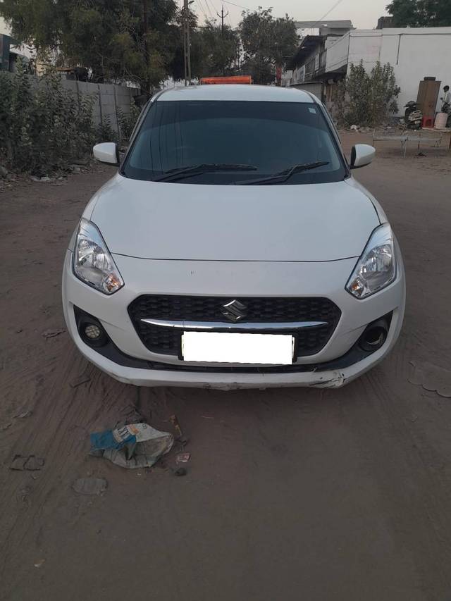 https://images10.gaadi.com/usedcar_image/4352457/original/processed_47397c7e41576732620156e8f1487eb1.jpg?imwidth=6402