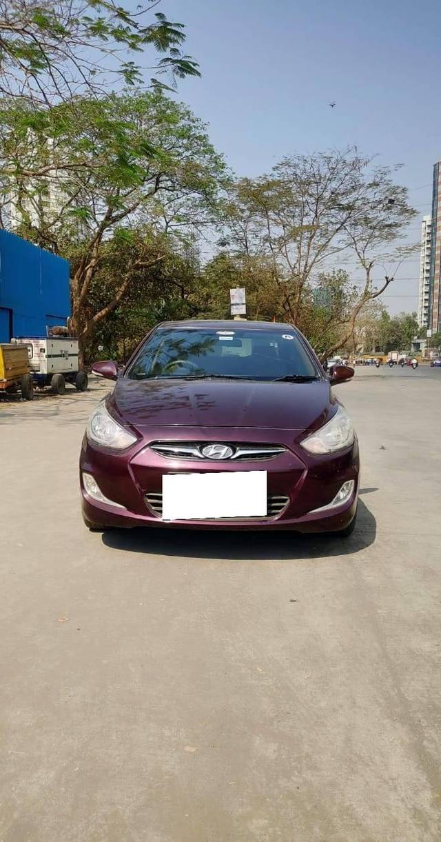 https://images10.gaadi.com/usedcar_image/4352493/original/processed_54b93c67be38d6d2042767580e5bc88e.jpg?imwidth=6400