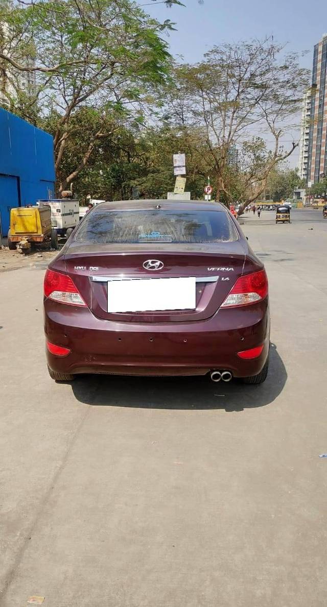 https://images10.gaadi.com/usedcar_image/4352493/original/processed_8a1a3171e714460717c0937ea60408e3.jpg?imwidth=6402