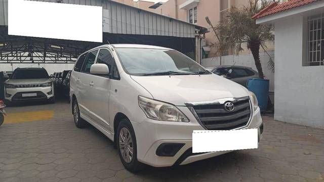 https://images10.gaadi.com/usedcar_image/4352582/original/processed_7de038295bd0c7ef0254a4dc5f655a61.jpg?imwidth=6400