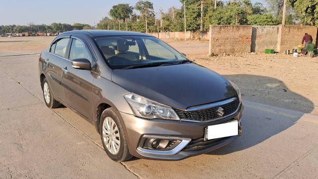 https://images10.gaadi.com/usedcar_image/4352708/original/processed_8a382d282da893570657dec38be0912d.jpg?imwidth=6400