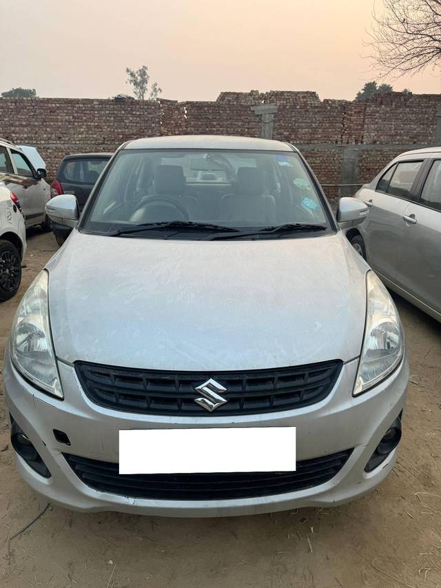 https://images10.gaadi.com/usedcar_image/4352715/original/processed_820ddd0c2732955ccb493bcb8729484f.jpg?imwidth=6400