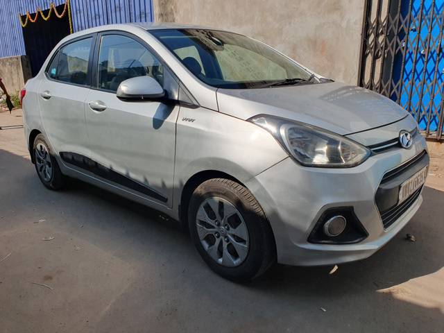 https://images10.gaadi.com/usedcar_image/4352727/original/3b47e63cef280cb66283672c787d79d0.jpg?imwidth=6400