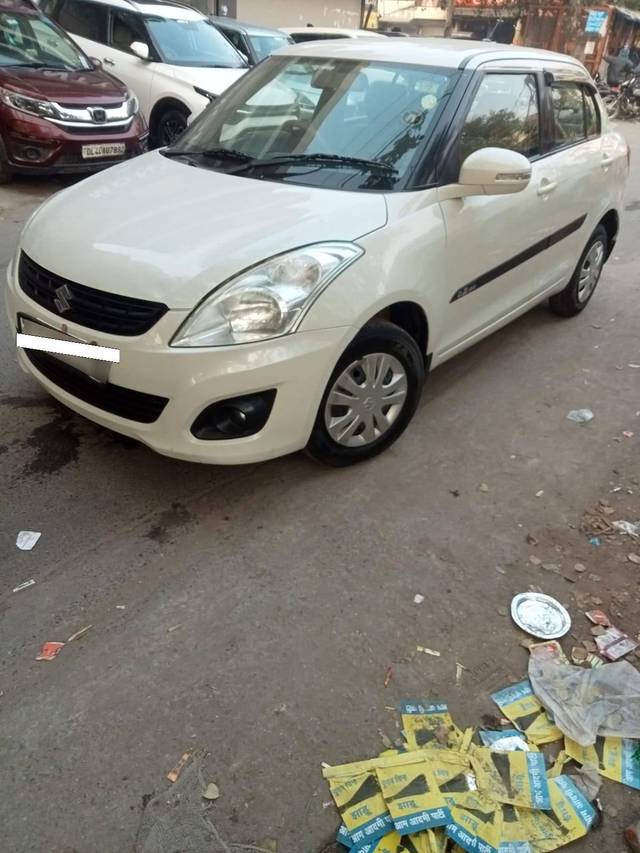 https://images10.gaadi.com/usedcar_image/4352764/original/processed_0185599c2d73665c791d6e9f5d4fa9d2.jpg?imwidth=6402