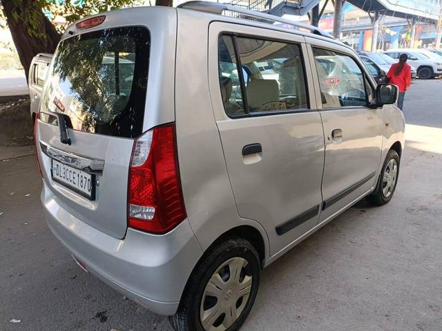 https://images10.gaadi.com/usedcar_image/4352795/original/processed_34995d799cc644690877afa04dc0eaa5.jpg?imwidth=6401