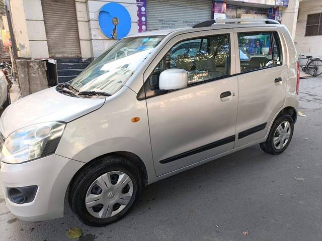 https://images10.gaadi.com/usedcar_image/4352795/original/processed_c6959145247154f77805c6cbe97fa165.jpg?imwidth=6400