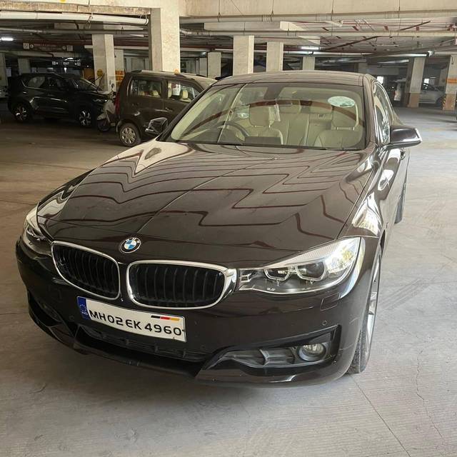 https://images10.gaadi.com/usedcar_image/4352814/original/processed_b2c6a5f624703fa49cbc1369f863dbef.jpeg?imwidth=6402