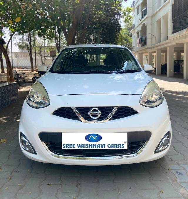 https://images10.gaadi.com/usedcar_image/4352835/original/processed_fc0fb12ad07c9a15eb04e978031fd0ea.jpeg?imwidth=6400