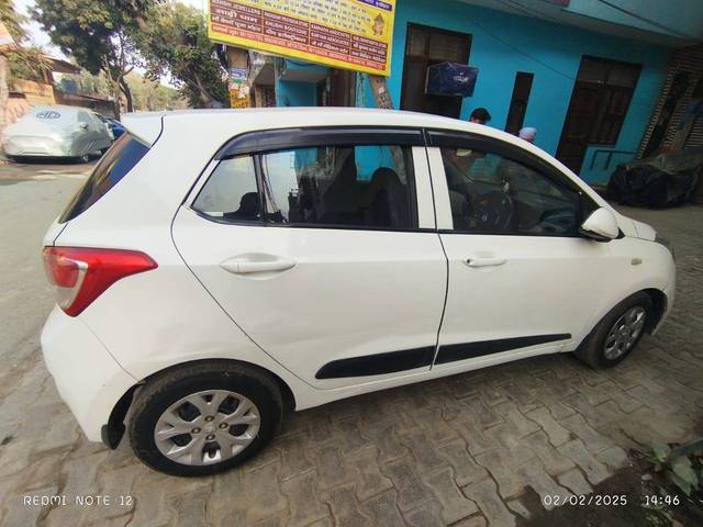 https://images10.gaadi.com/usedcar_image/4352840/original/d8cde119511ec54e316caaffeeb23ac1.jpg?imwidth=6400