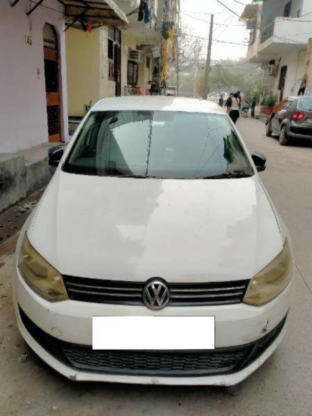 https://images10.gaadi.com/usedcar_image/4352871/original/8826197e0a49b6a6a76f60b0a616f60a.jpg?imwidth=6400