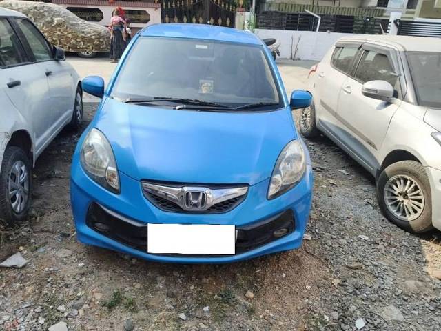 https://images10.gaadi.com/usedcar_image/4352913/original/processed_ea30a814-9e3c-4500-b7a4-f817605ab6ad.jpeg?imwidth=6402