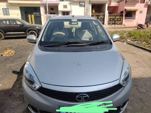 https://images10.gaadi.com/usedcar_image/4353054/original/processed_aa7b5c73-6170-44f6-8816-f1324b348d10.jpg?imwidth=6402