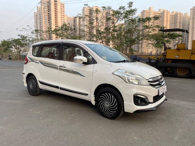 https://images10.gaadi.com/usedcar_image/4353119/original/processed_88c6d83d36d92920c54a02746b64356f.jpg?imwidth=6400