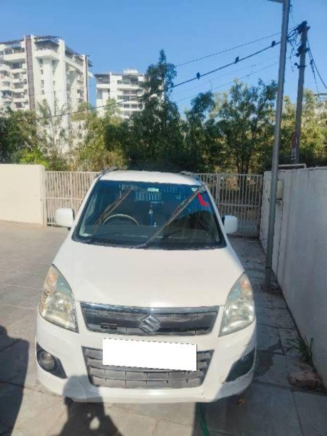 https://images10.gaadi.com/usedcar_image/4353194/original/processed_a42c8f8e-ff50-4978-9170-5b725dd83e0e.jpg?imwidth=6400