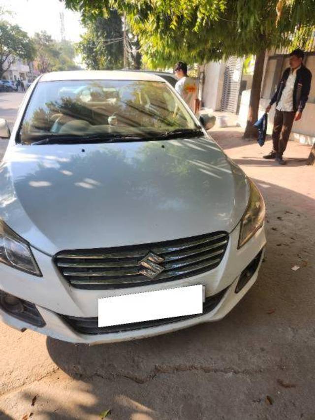 https://images10.gaadi.com/usedcar_image/4353323/original/0a1f399074d85eafb76c10c4a5cee5ff.jpg?imwidth=6401