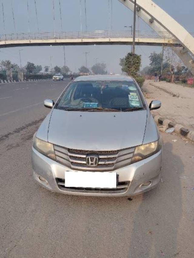 https://images10.gaadi.com/usedcar_image/4353326/original/3f2744173fa7c5fec27ab069d2c7c380.jpg?imwidth=6400