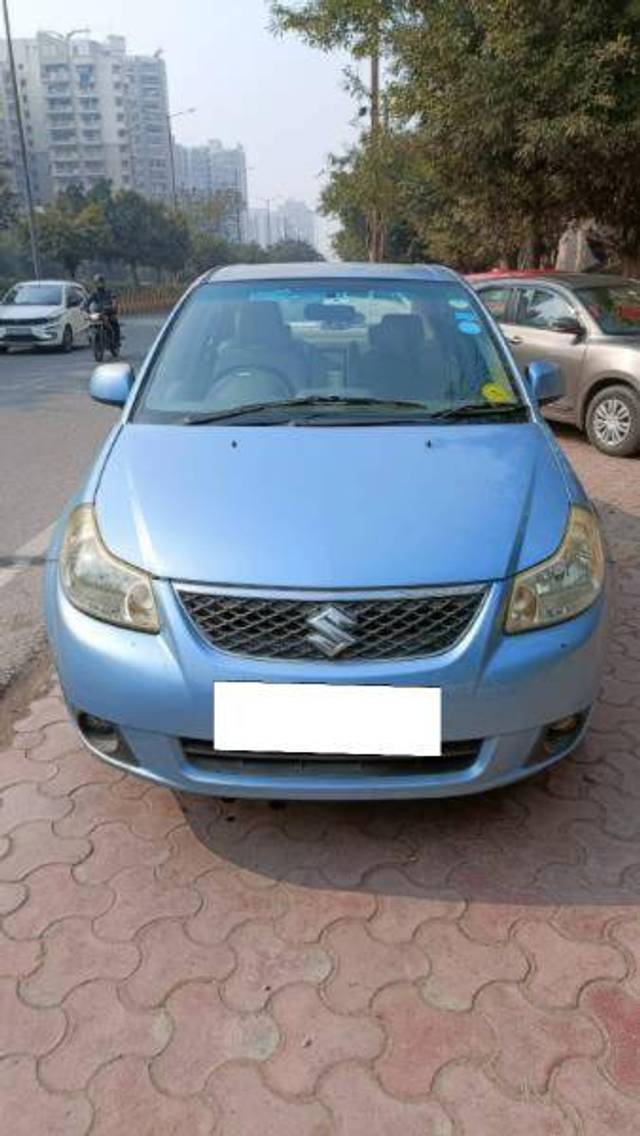 https://images10.gaadi.com/usedcar_image/4353343/original/c7b21d31b6e911eb71ac19b24bcb1758.jpeg?imwidth=6400