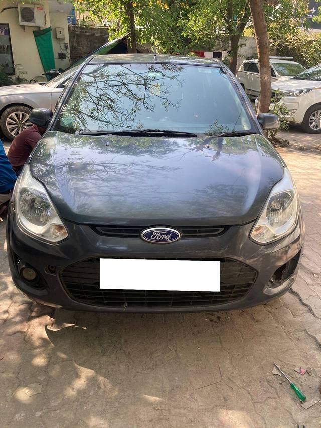 https://images10.gaadi.com/usedcar_image/4353346/original/b54d9d37698c6de77add73e25dd31a67.jpg?imwidth=6400