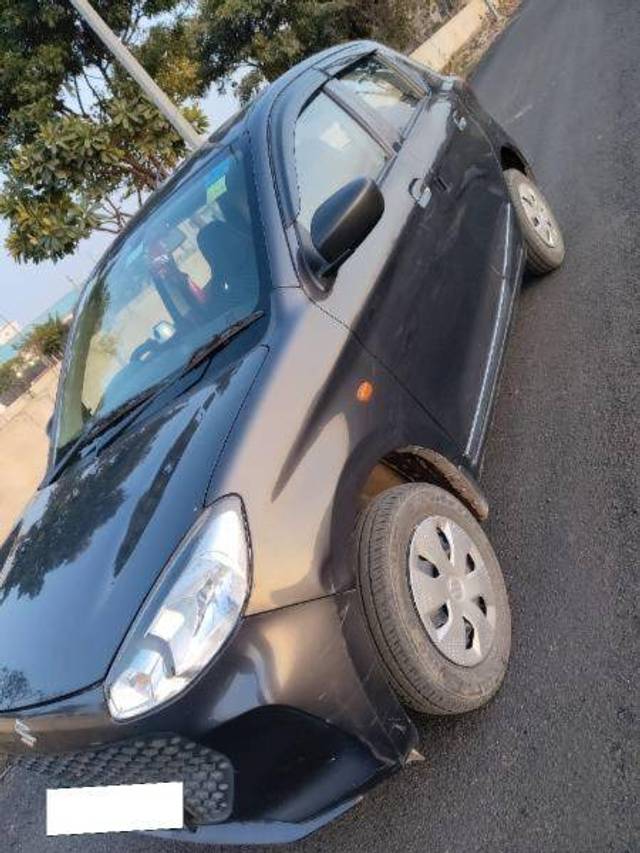 https://images10.gaadi.com/usedcar_image/4353352/original/bec99595268f69200d353e6dd9f9c7a7.jpg?imwidth=6402