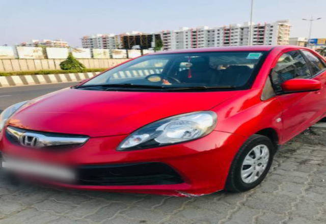 https://images10.gaadi.com/usedcar_image/4353400/original/a6ba76ee0b7c0ade32eafdaa20c1b0db.jpeg?imwidth=6401