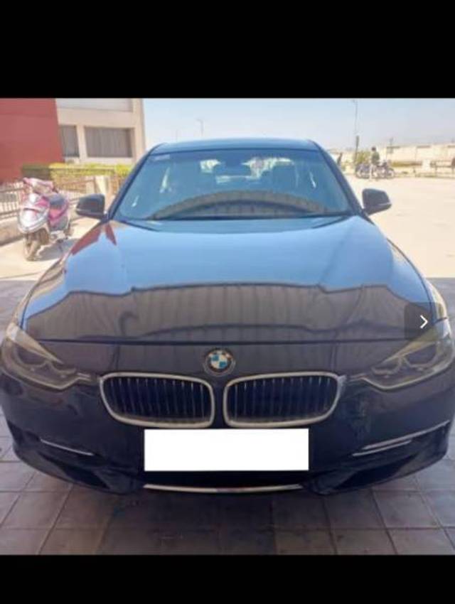 https://images10.gaadi.com/usedcar_image/4353435/original/afebaffd12b884bd187ed56125030247.jpg?imwidth=6400