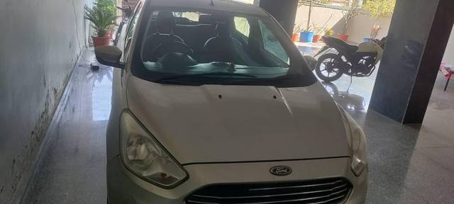 https://images10.gaadi.com/usedcar_image/4353453/original/processed_c4167374-3b4e-4f80-80f1-3cd8db7ffd2d.jpg?imwidth=6400