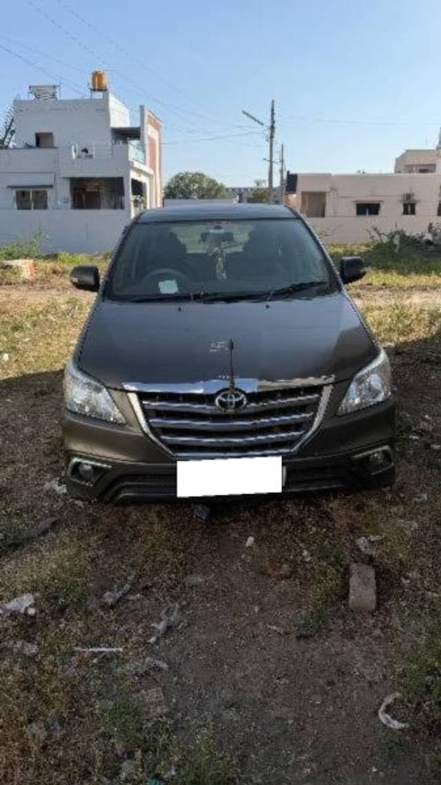 https://images10.gaadi.com/usedcar_image/4353550/original/processed_f150e3ed-f0a1-4ec9-832b-a347a4bb46fe.jpeg?imwidth=6401