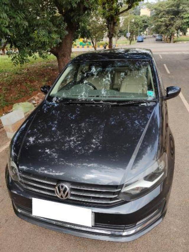 https://images10.gaadi.com/usedcar_image/4353634/original/452b42953ea87f4292565d151fc0cb6f.jpeg?imwidth=6400