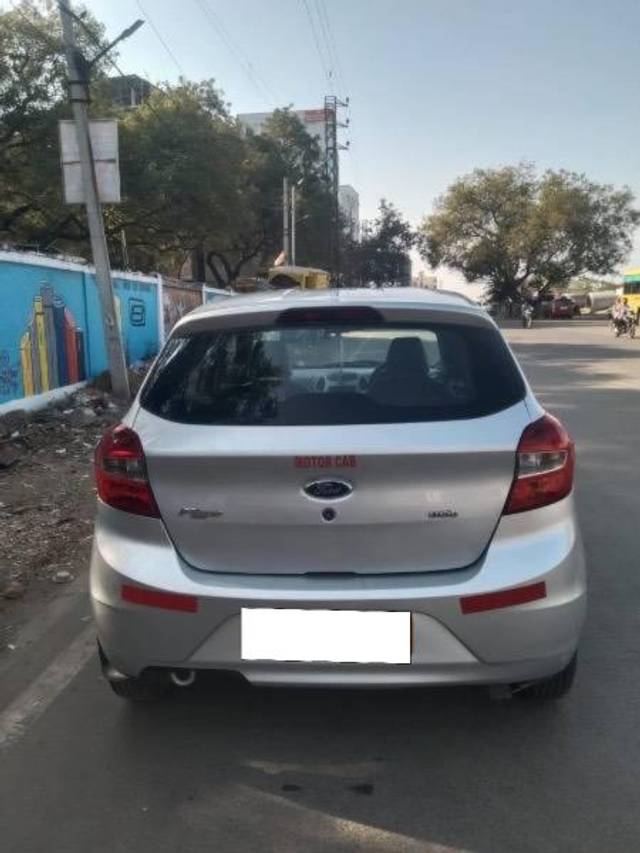 https://images10.gaadi.com/usedcar_image/4353686/original/processed_c00812df-8cd9-4695-bb61-eeb078af38d2.jpeg?imwidth=6401